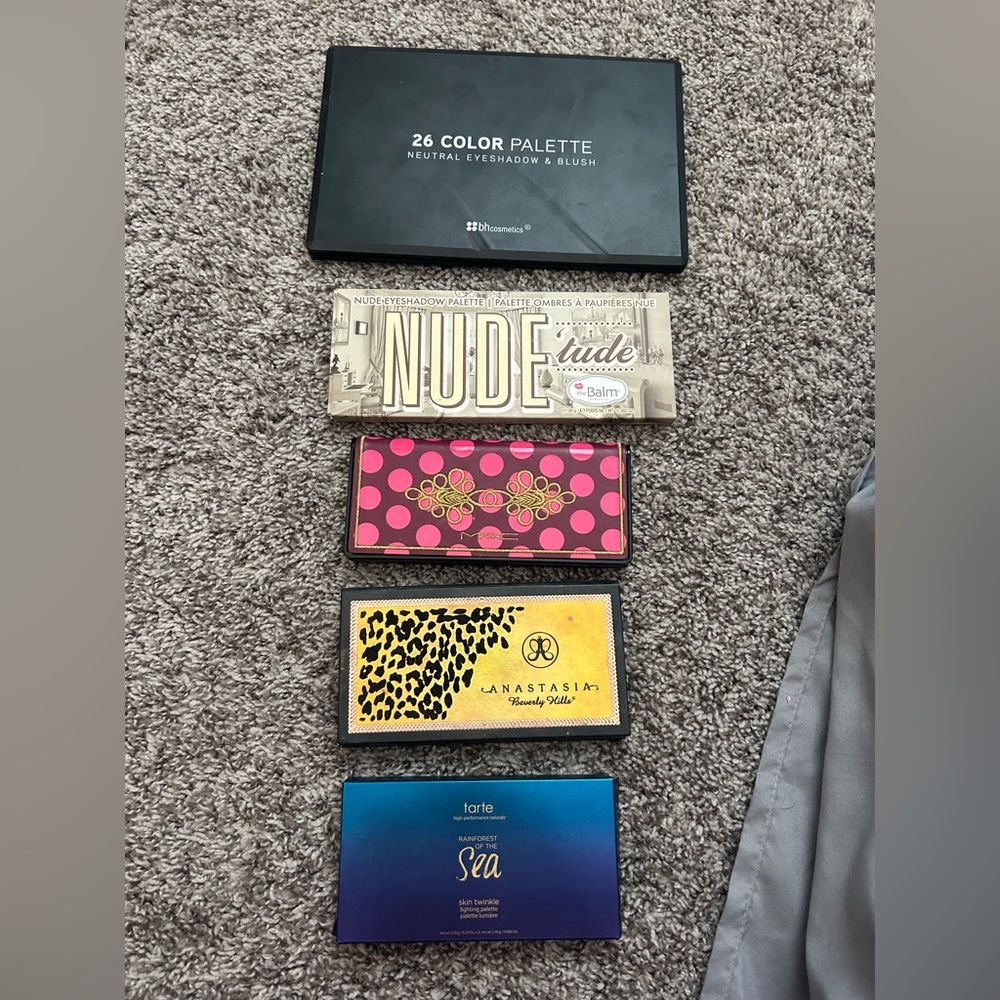 Makeup Palette Collection